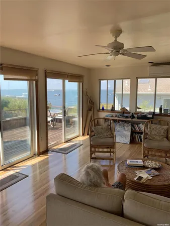 $8,500 | 6 Sloop Walk, Ocean Beach, NY 11770