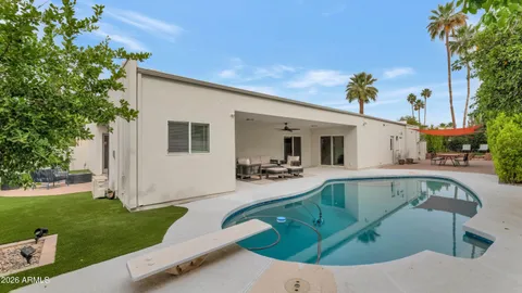 $1,415,000 | 8675 East Vía De Los Libros, Scottsdale, AZ 85258