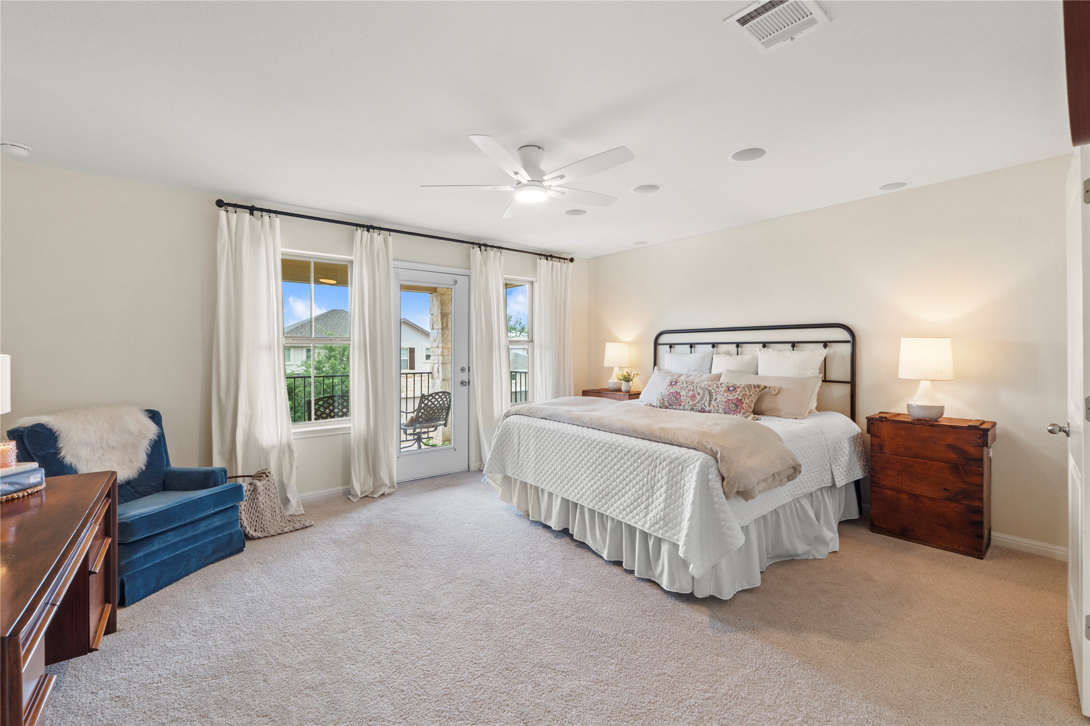 266 Diamond Point Drive Dripping Springs, TX 78620 - Photo 15 of 34