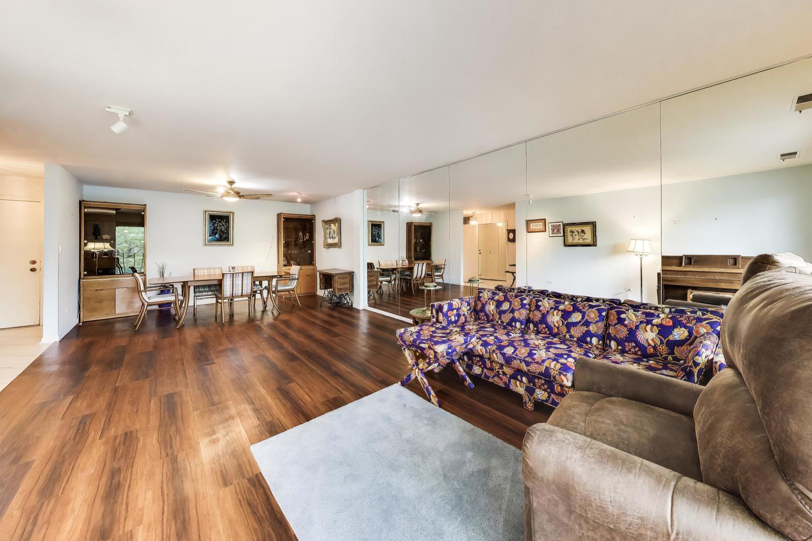 9558 Gross Point Road, Unit A605 Skokie, IL 60076 - Photo 4 of 24