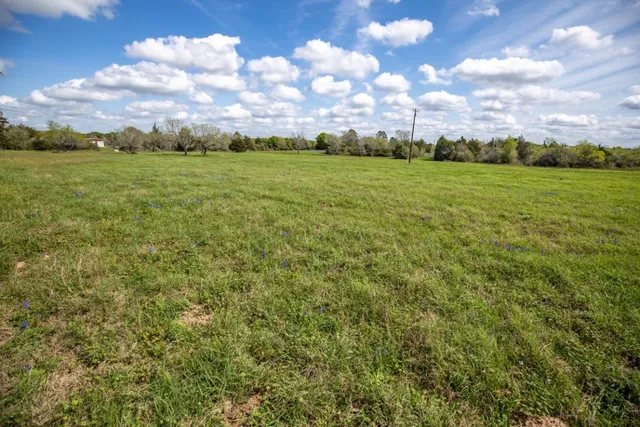 $1,190,000 | 1255 Cr 260 Road, Weimar, TX 78962