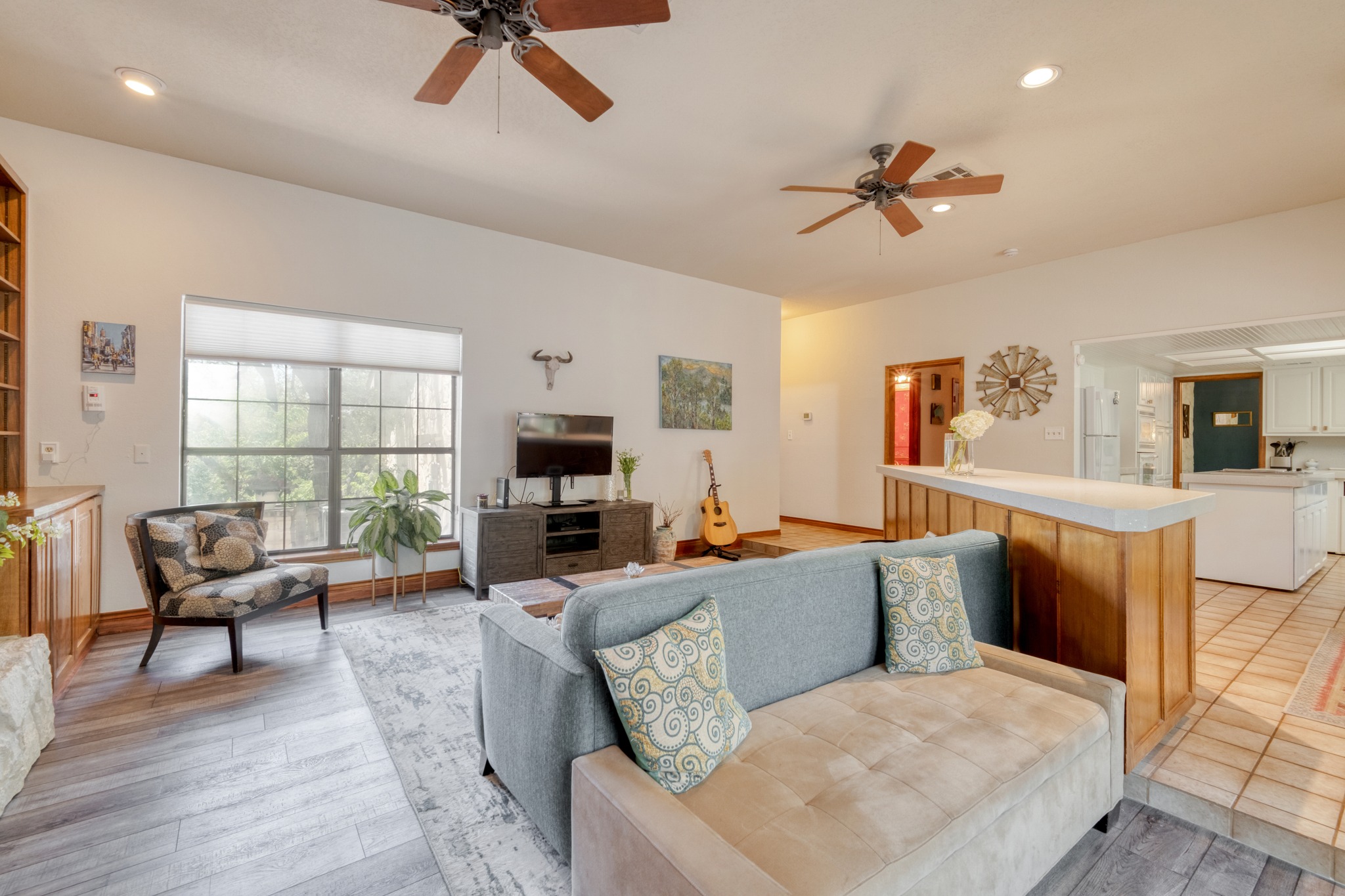 202 Ridgewood Drive Georgetown, TX 78628 - Photo 17 of 40 a living room with furniture and a large window