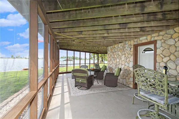 $449,900 | 512 Lake Shore Drive, Craig, MO 64437