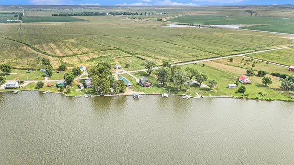 $449,900 | 512 Lake Shore Drive, Craig, MO 64437