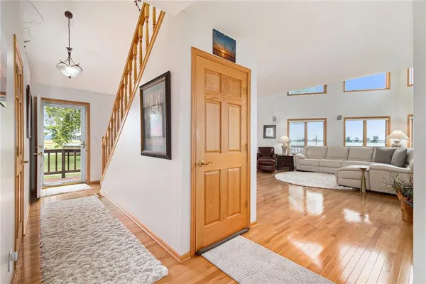 $449,900 | 512 Lake Shore Drive, Craig, MO 64437