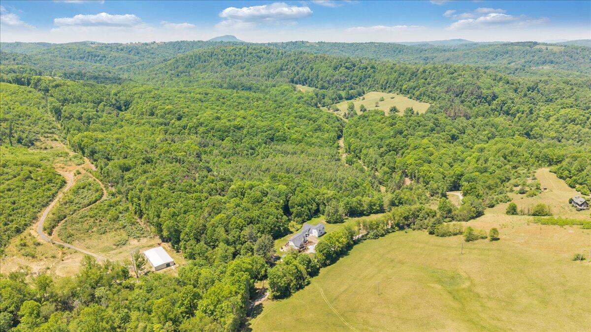 674 Old Furnace Road Southwest Floyd, VA 24091 - Photo 97 of 103 098-DJI_20260520134416_0012_D