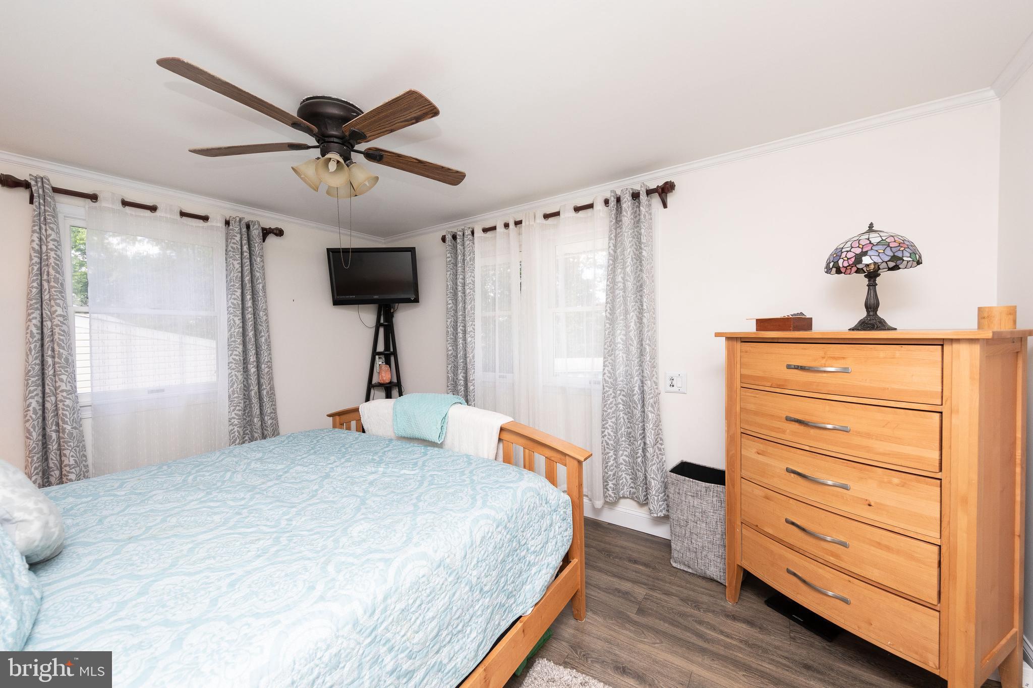 605 Mansfield Road Willow Grove, PA 19090 - Photo 15 of 39 Gallery Image 15