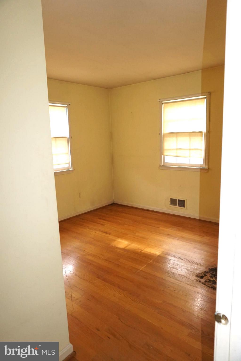 1317 Canyon Road Silver Spring, MD 20904 - Photo 14 of 26 2 of 4 2nd floor bedrooms.