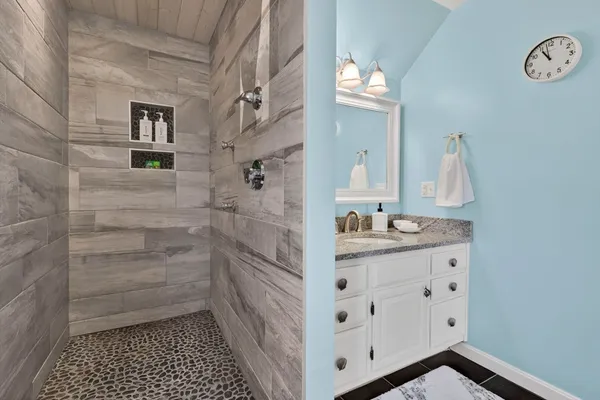 $1,175,000 | 99 Ashburton Avenue, Marshfield, MA 02050