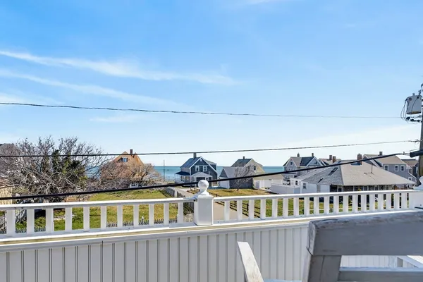 $1,175,000 | 99 Ashburton Avenue, Marshfield, MA 02050