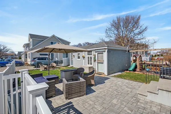 $1,175,000 | 99 Ashburton Avenue, Marshfield, MA 02050