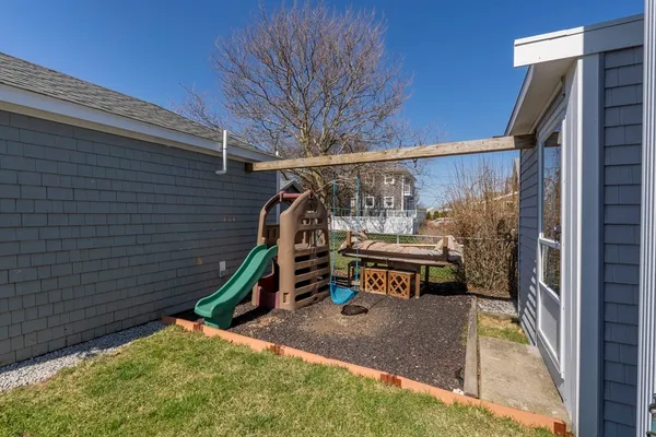 $1,175,000 | 99 Ashburton Avenue, Marshfield, MA 02050