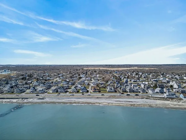 $1,175,000 | 99 Ashburton Avenue, Marshfield, MA 02050