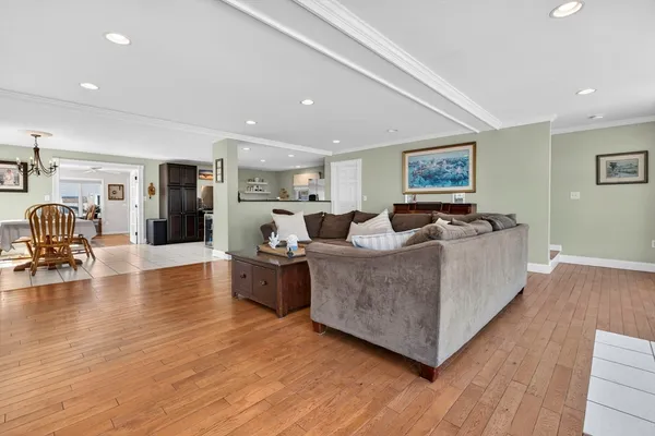 $1,175,000 | 99 Ashburton Avenue, Marshfield, MA 02050