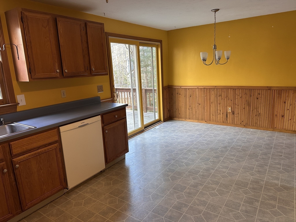 16 Reed Farm Road Lakeville, MA 02347 - Photo 22 of 27