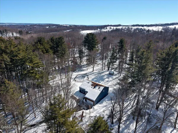 $639,000 | 72 Cole Lane, Brunswick, NY 12180
