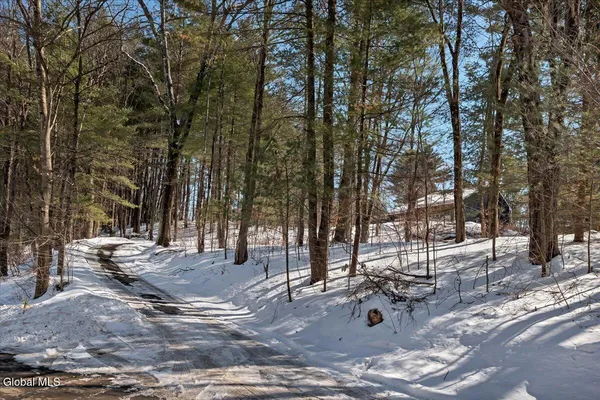 $639,000 | 72 Cole Lane, Brunswick, NY 12180