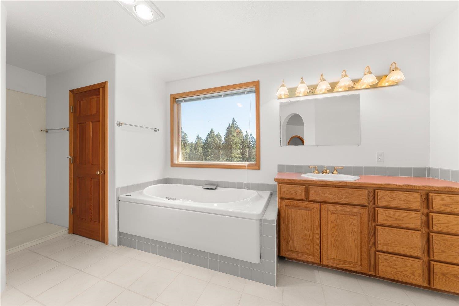 6821 East Bigelow Gulch Road Spokane, WA 99217 - Photo 29 of 50