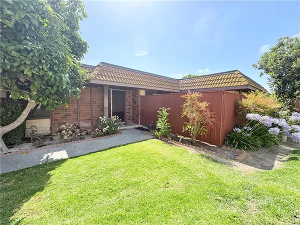$3,850 | 23491 Via San Miguel, Aliso Viejo, CA 92656