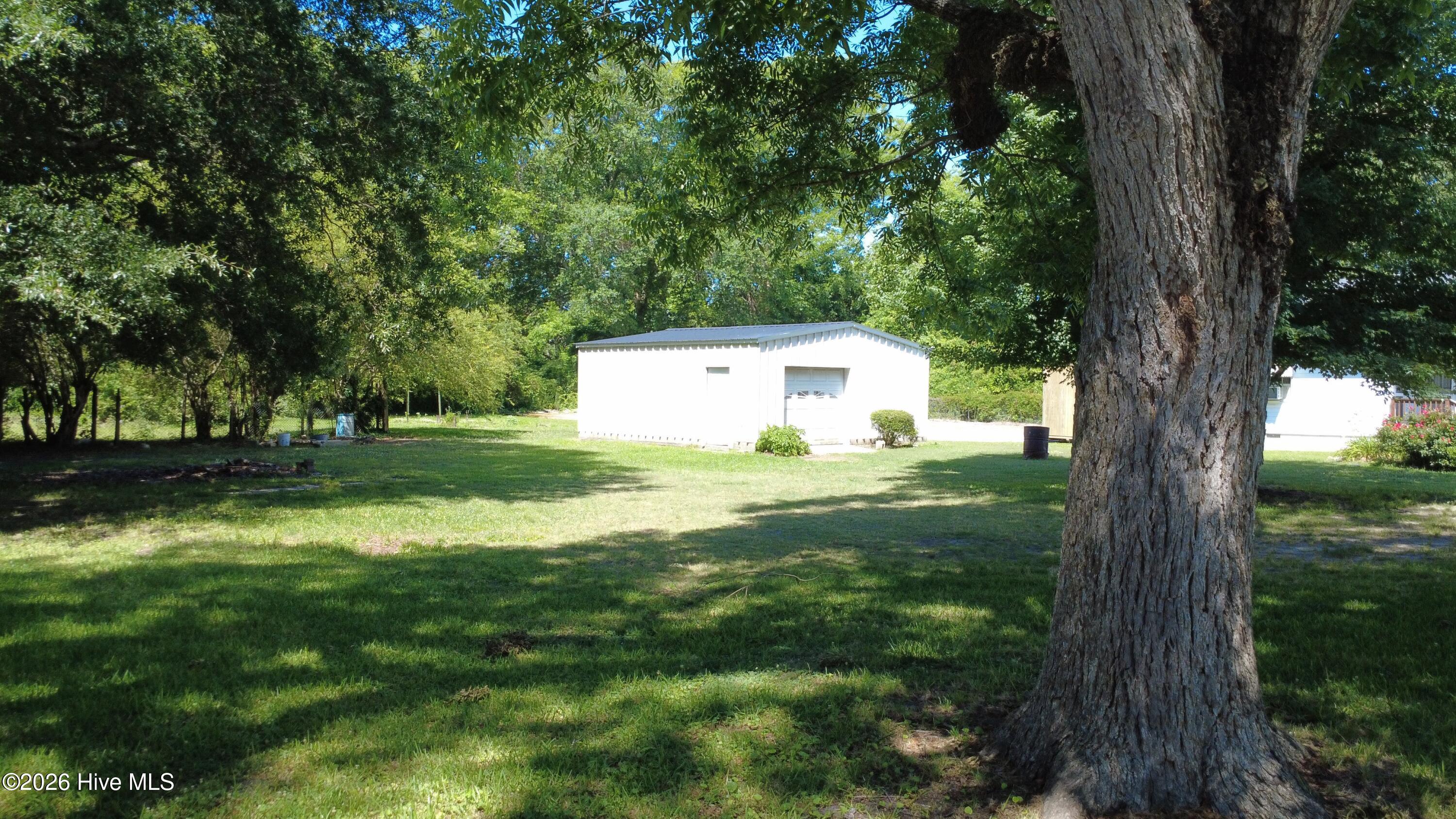 302 North Front Street Hamilton, NC 27840 - Photo 33 of 36