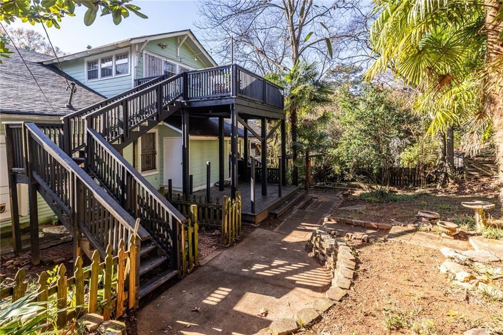 976 Delaware Avenue Southeast, Unit 2 Atlanta, GA 30316 - Photo 27 of 28 a view of a house with wooden fence