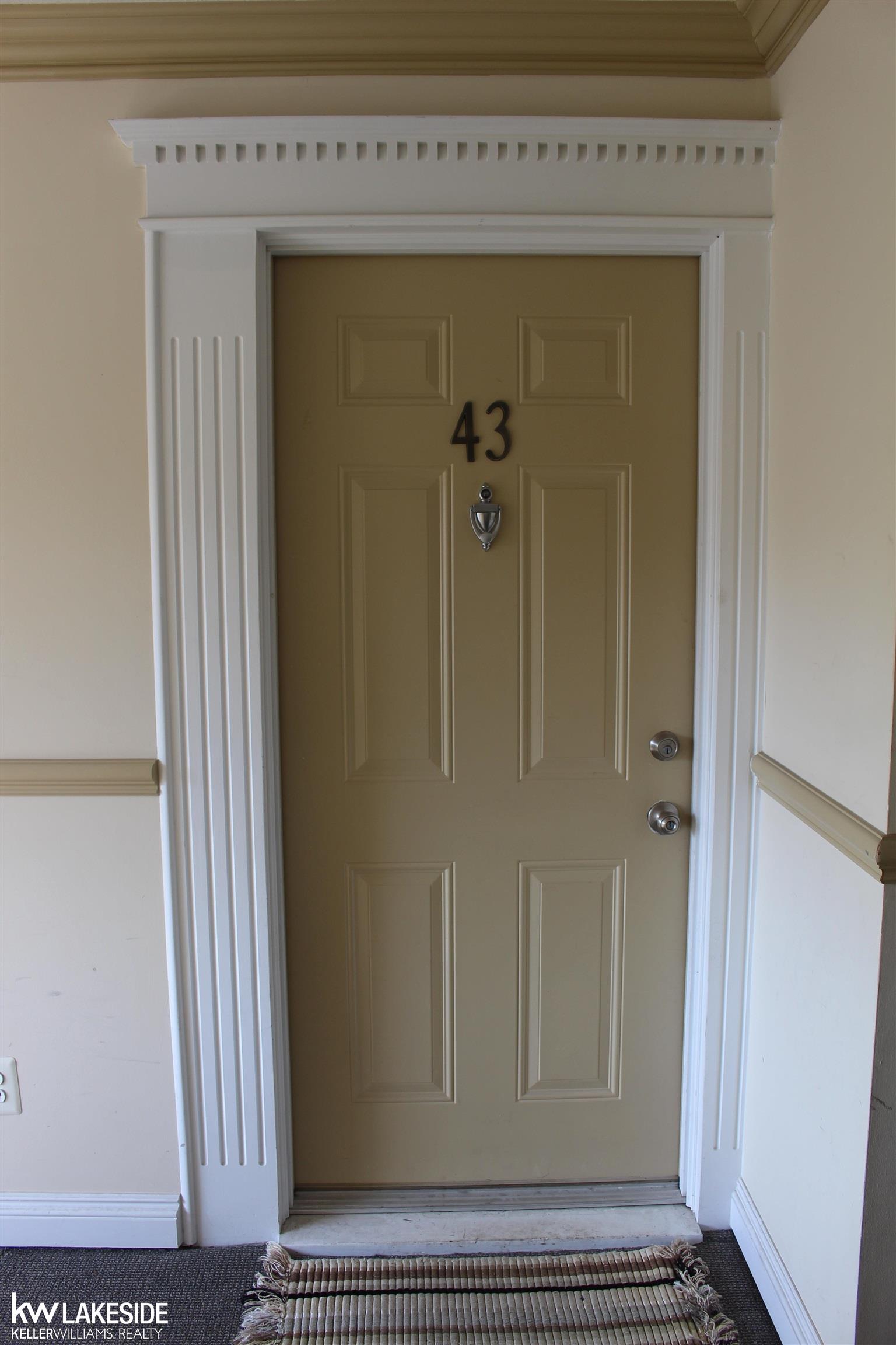 2311 Walton Boulevard, Unit 43 Rochester, MI 48309 - Photo 4 of 18