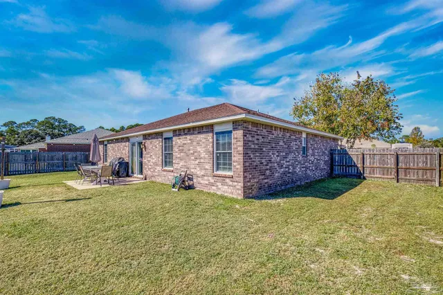$340,000 | 817 Binnacle Place, Pensacola, FL 32507