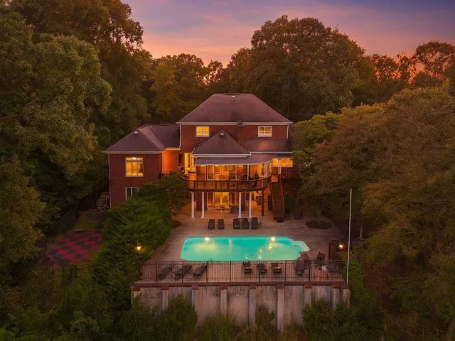 $3,450,000 | 725 Mountain View Circle, Gainesville, GA 30501