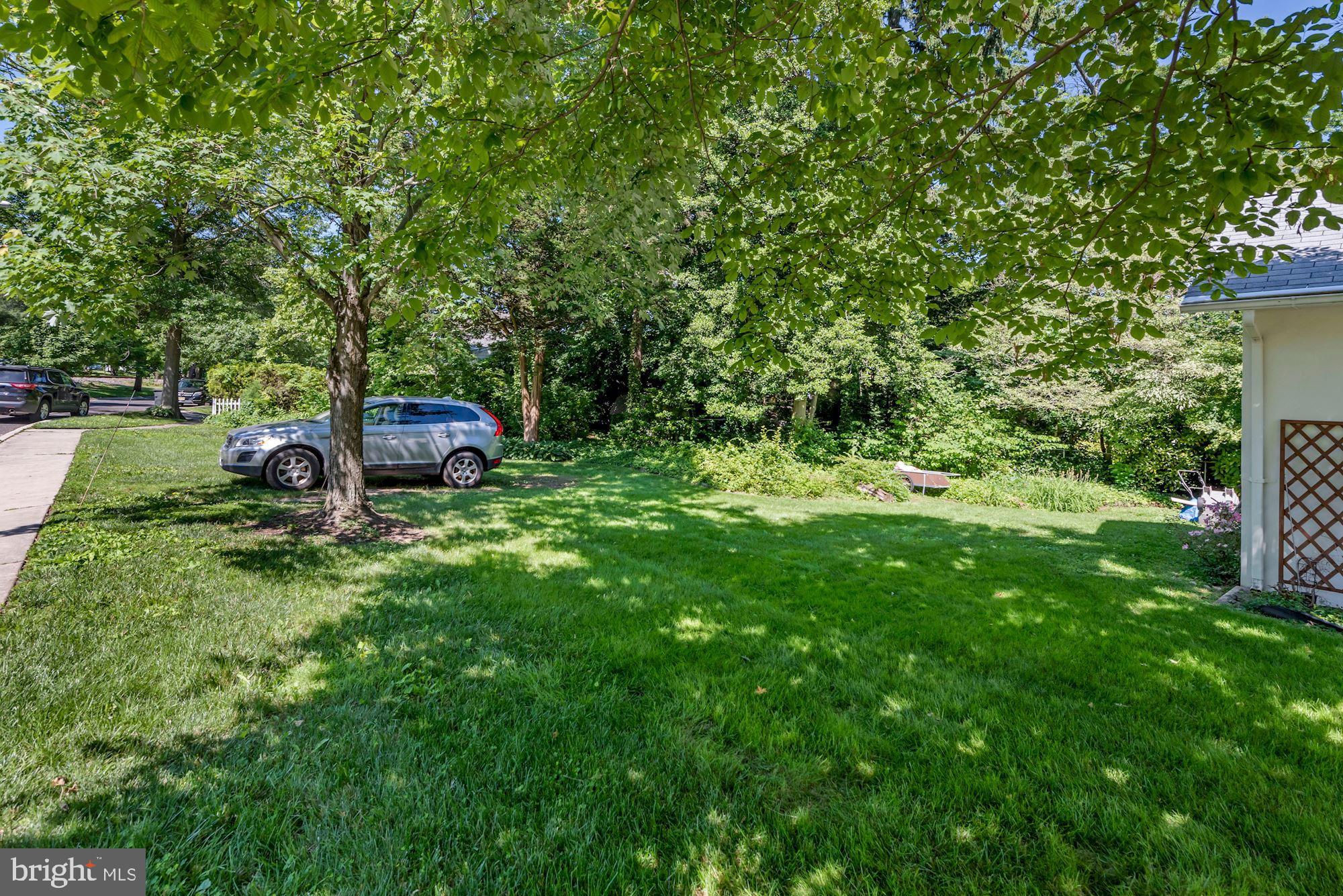 300 North Stanwick Road Moorestown, NJ 08057 - Photo 29 of 32 Backyard