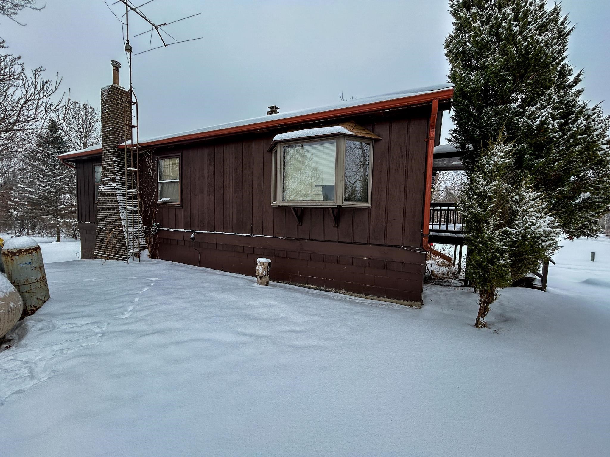 5396 Colchester Way Gladwin, MI 48624 - Photo 43 of 47