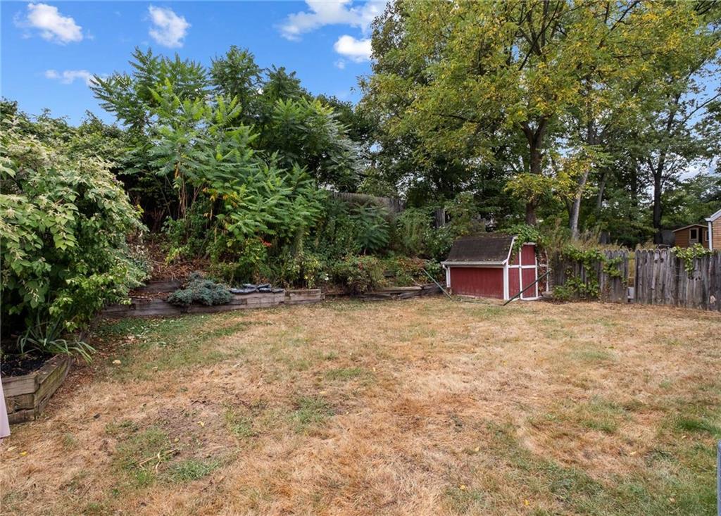 141 Kaylor Road Pittsburgh, PA 15237 - Photo 25 of 26 Room For Pets, Kids, Gardens And More!