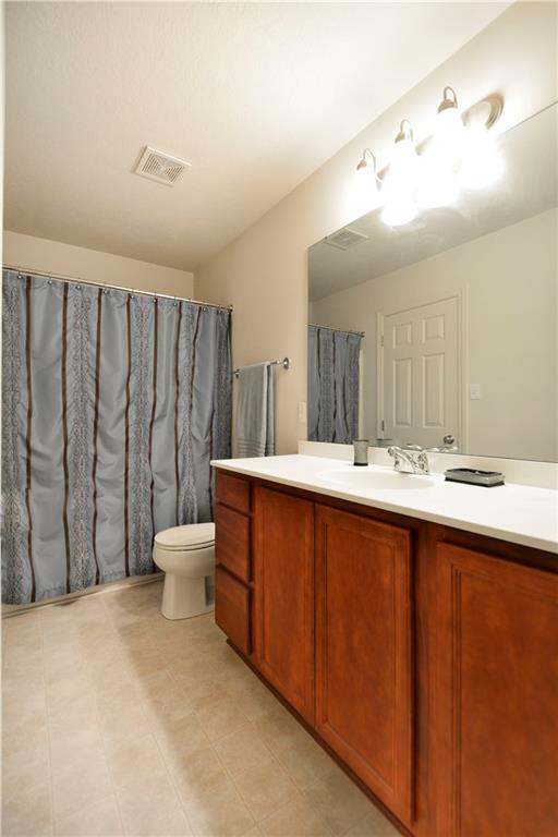 80 Castle View Drive McKees Rocks, PA 15136 - Photo 21 of 24 Full Bathroom