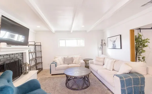 $3,500 | 4214 North 20th Street, Phoenix, AZ 85016