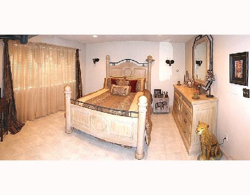 176 McIntyre Road Pittsburgh, PA 15237 - Photo 5 of 8 Master Bedroom.