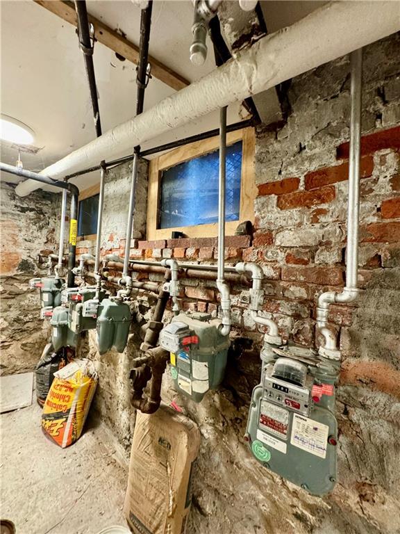 527 49th Street Brooklyn, NY 11220 - Photo 7 of 9 view of a room with gym equipment