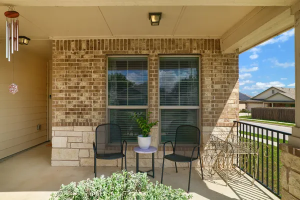 $314,000 | 1704 T H Johnson Drive, Taylor, TX 76574