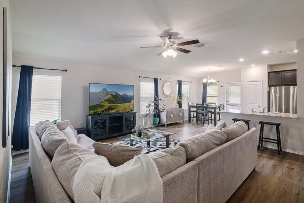 $314,000 | 1704 T H Johnson Drive, Taylor, TX 76574