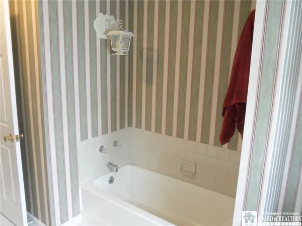 $199,500 | 5 Pleasant Avenue, Pomfret, NY 14063