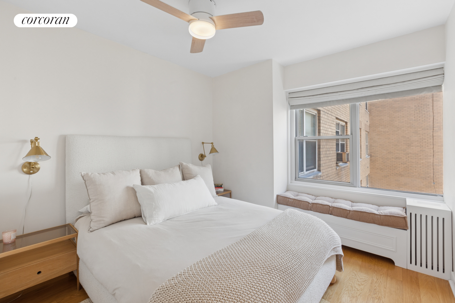 370 East 76th Street, Unit B1008 Manhattan, NY 10021 - Photo 5 of 9