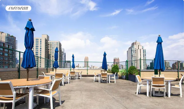 $675,000 | 370 East 76th Street, Unit B1008 | Lenox Hill