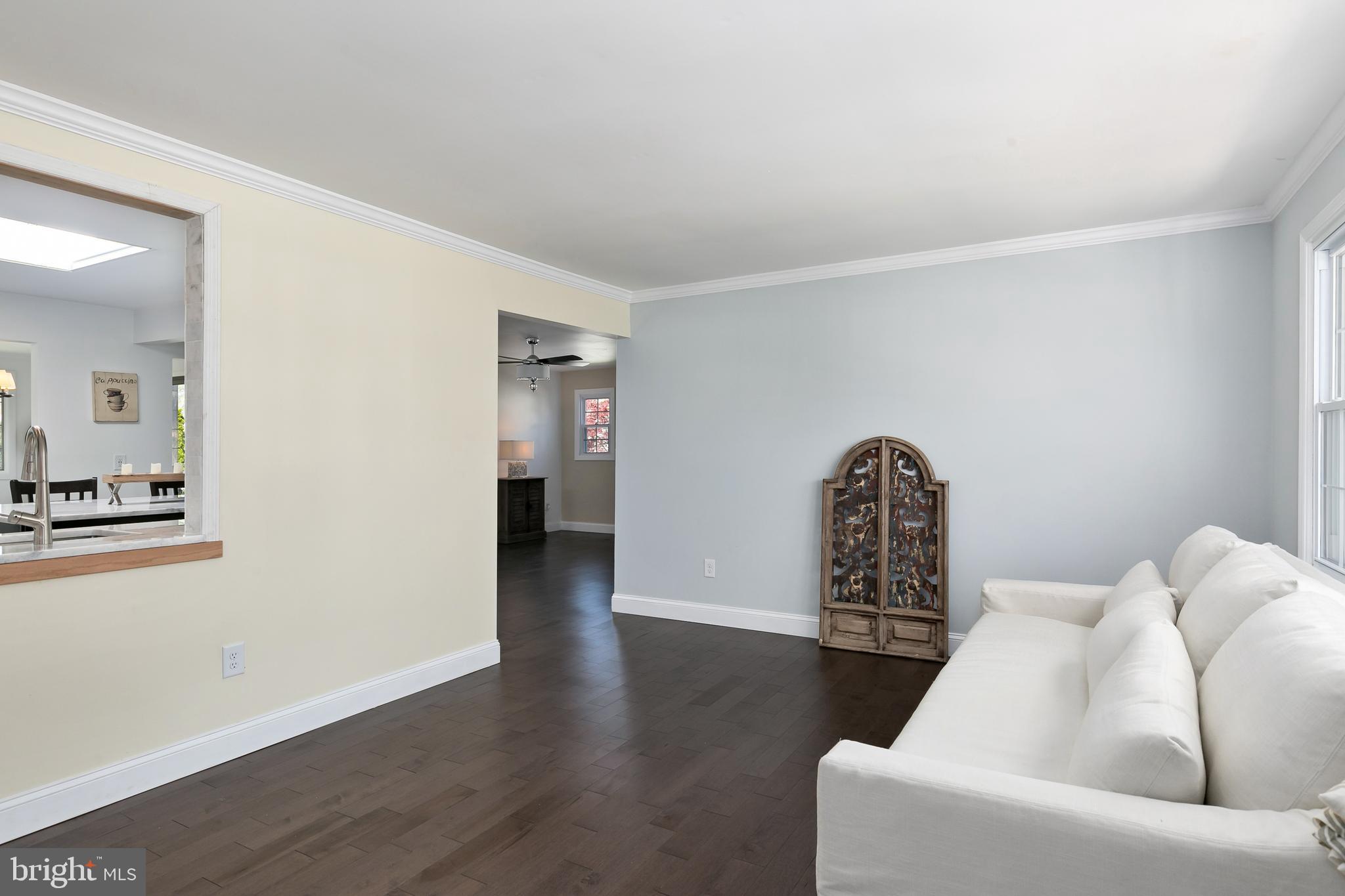 103 Red Stone Ridge Delran, NJ 08075 - Photo 6 of 24