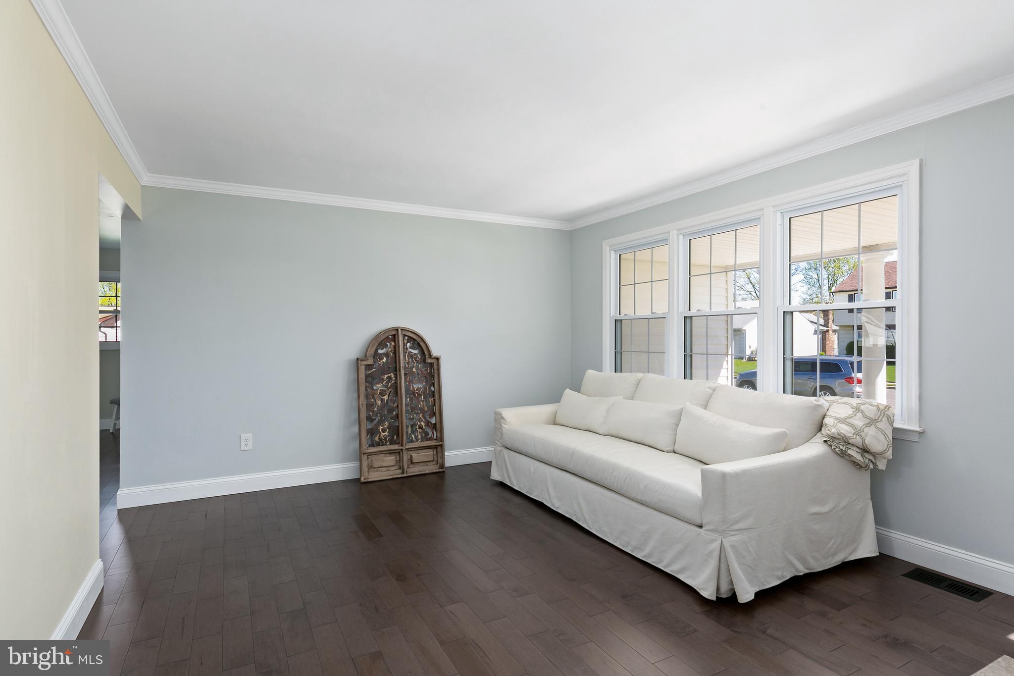 103 Red Stone Ridge Delran, NJ 08075 - Photo 7 of 24