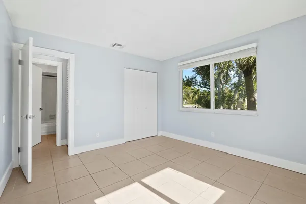 $1,850 | 983 Northwest Spruce Ridge Drive, Unit 4, Stuart, FL 34994