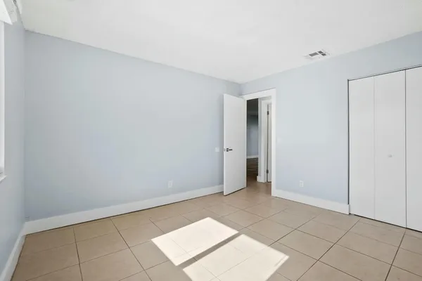 $1,850 | 983 Northwest Spruce Ridge Drive, Unit 4, Stuart, FL 34994