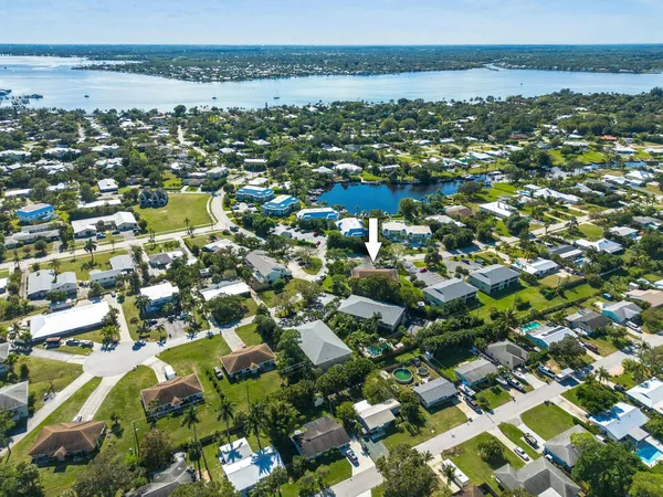 $1,850 | 983 Northwest Spruce Ridge Drive, Unit 4, Stuart, FL 34994