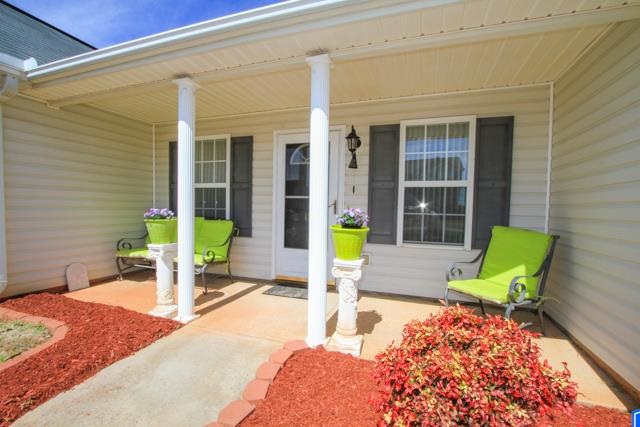 112 St James Court Anderson, SC 29621 - Photo 3 of 28 Gallery Image 3