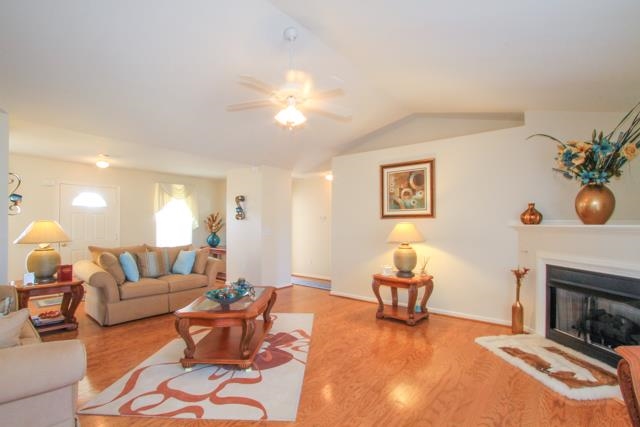 112 St James Court Anderson, SC 29621 - Photo 5 of 28 Gallery Image 5
