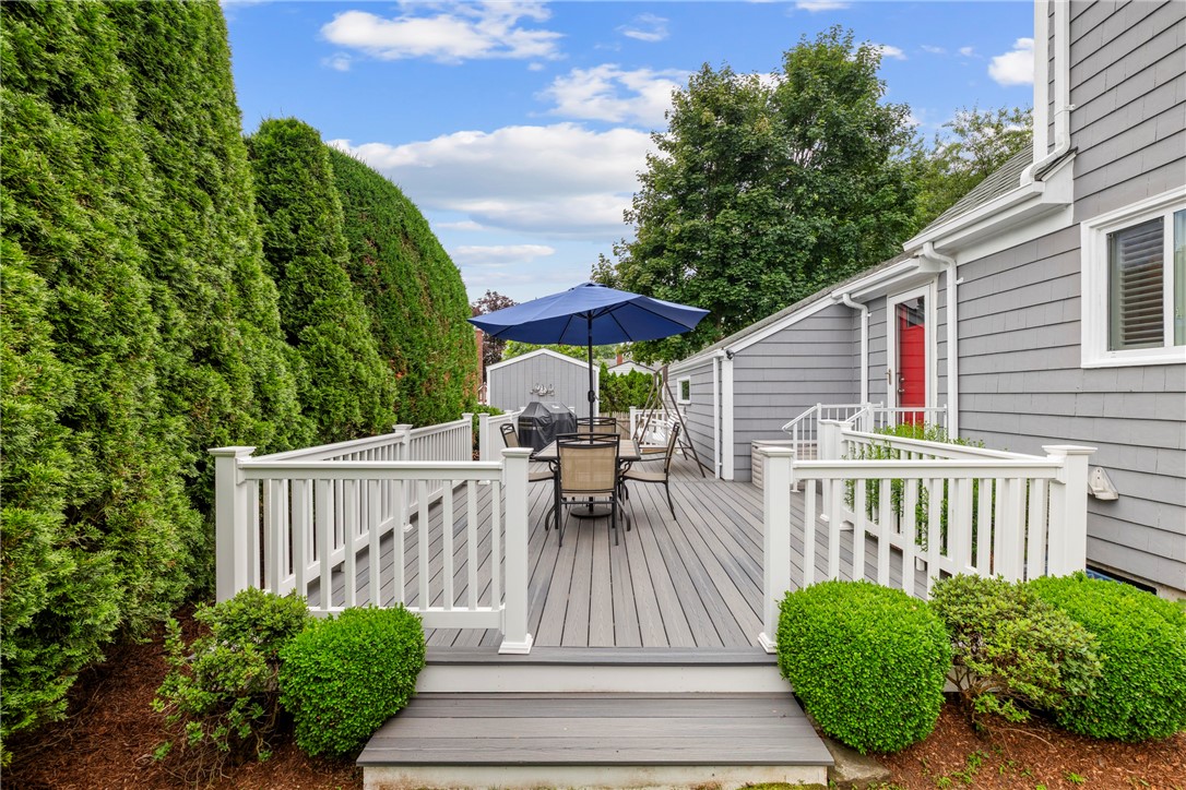 2 Redwood Court Warren, RI 02885 - Photo 29 of 36