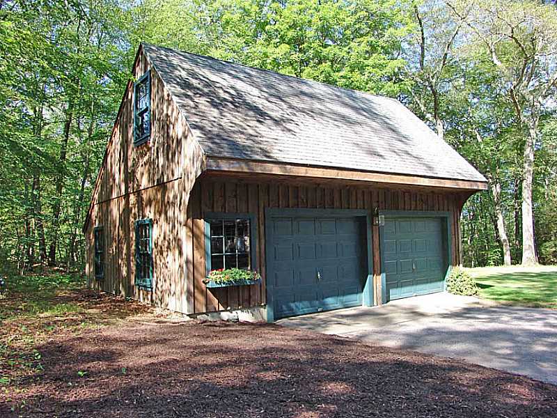 55 Wakefield Road Burrillville, RI 02859 - Photo 3 of 13 Stable/Barn.