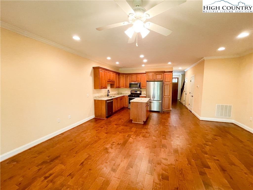 180 South Willow Ridge Lane, Unit 180 Boone, NC 28607 - Photo 13 of 37 Gallery Image 13